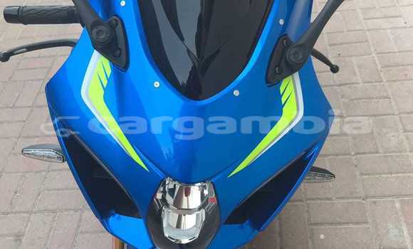اشتري مستعمل Suzuki GSX-R Blue دراجة نارية في Bakau في Kanifing