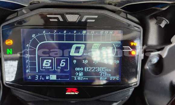 اشتري مستعمل Suzuki GSX-R Blue دراجة نارية في Banjul في Banjul اشتري مستعمل Suzuki GSX-R Blue دراجة نارية في Banjul في Banjul