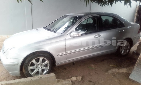 Buy Used Mercedes-Benz C180 coupe Silver Car in Banjul in Banjul Buy Used Mercedes-Benz C180 coupe Silver Car in Banjul in Banjul