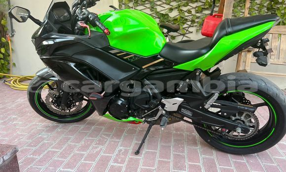 Buy Used Kawasaki Ninja Green Bike in Banjul in Banjul Buy Used Kawasaki Ninja Green Bike in Banjul in Banjul