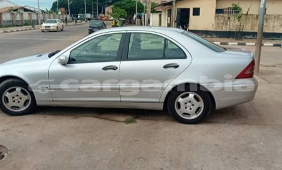 Acheter Import Voiture Mercedes-Benz C-Classe Gris à Banjul, Banjul Acheter Import Voiture Mercedes-Benz C-Classe Gris à Banjul, Banjul