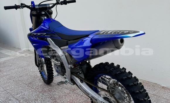اشتري مستعمل Yamaha YZ Blue دراجة نارية في Banjul في Banjul