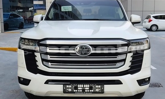 Buy Used Toyota Land Cruiser White Car in Basse in Basse Buy Used Toyota Land Cruiser White Car in Basse in Basse