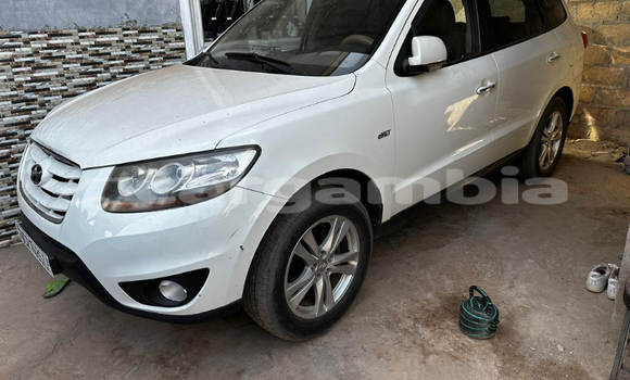 Buy Import Hyundai Sonata White Car in Bakau in Kanifing Buy Import Hyundai Sonata White Car in Bakau in Kanifing