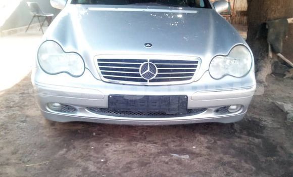 اشتري Imported Mercedes‒Benz KOMPRESSOR Silver سيارة في Bakau في Kanifing اشتري Imported Mercedes‒Benz KOMPRESSOR Silver سيارة في Bakau في Kanifing