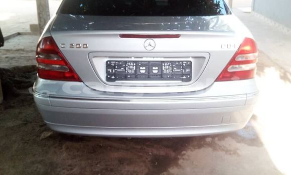 اشتري Imported Mercedes‒Benz KOMPRESSOR Silver سيارة في Bakau في Kanifing اشتري Imported Mercedes‒Benz KOMPRESSOR Silver سيارة في Bakau في Kanifing