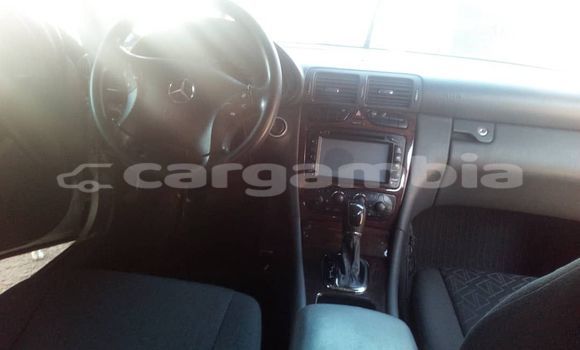 اشتري Imported Mercedes‒Benz KOMPRESSOR Silver سيارة في Bakau في Kanifing اشتري Imported Mercedes‒Benz KOMPRESSOR Silver سيارة في Bakau في Kanifing