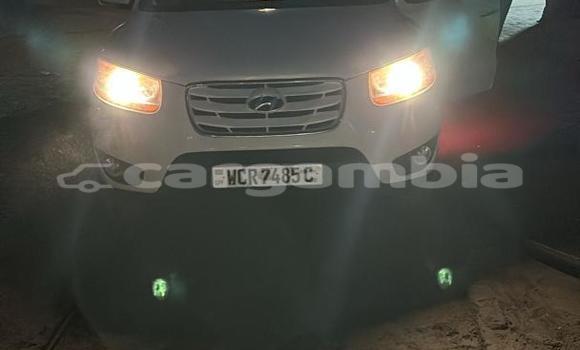 اشتري Imported Hyundai Santa Fe White سيارة في Bakau في Kanifing اشتري Imported Hyundai Santa Fe White سيارة في Bakau في Kanifing