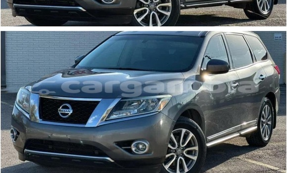 Buy Used Nissan Pathfinder Other Car in Banjul in Banjul Buy Used Nissan Pathfinder Other Car in Banjul in Banjul