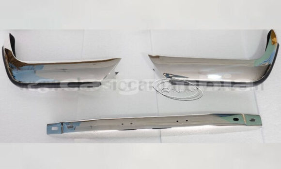 Acheter Volvo P1800 S/ES bumper 1 à Brikama, Brikama Acheter Volvo P1800 S/ES bumper 1 à Brikama, Brikama