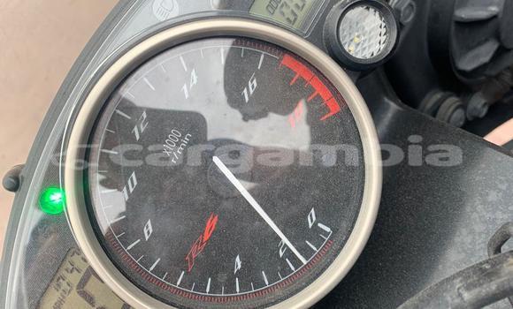 اشتري مستعمل Yamaha YZF Blue دراجة نارية في Banjul في Banjul اشتري مستعمل Yamaha YZF Blue دراجة نارية في Banjul في Banjul