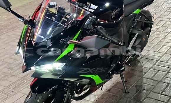 Dieundeu Occasion Kawasaki Ninja Beige Bike in Banjul in Banjul Dieundeu Occasion Kawasaki Ninja Beige Bike in Banjul in Banjul
