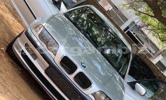 Buy Used BMW 315 Silver Car in Bakau in Kanifing Buy Used BMW 315 Silver Car in Bakau in Kanifing