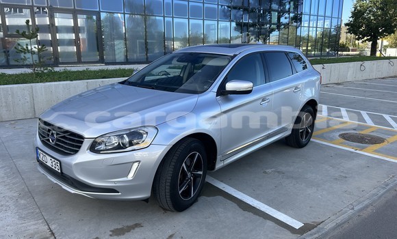 اشتري Imported Volvo XC60 Silver سيارة في Banjul في Banjul