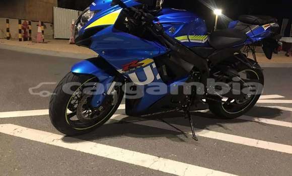 Acheter Occasion Moto Suzuki GSX-R Bleu à Bakau, Kanifing Acheter Occasion Moto Suzuki GSX-R Bleu à Bakau, Kanifing