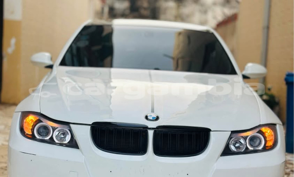 Buy Import BMW 3–Series White Car in Banjul in Banjul Buy Import BMW 3–Series White Car in Banjul in Banjul