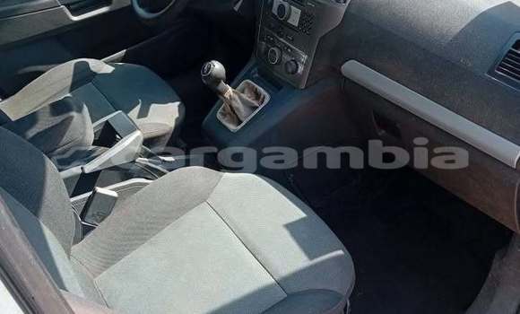 Buy Used Opel Zafira Other Car in Banjul in Banjul Buy Used Opel Zafira Other Car in Banjul in Banjul