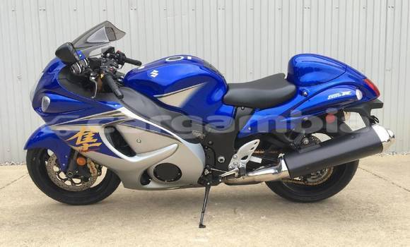 اشتري مستعمل Suzuki HAYABUSA Blue دراجة نارية في Basse في Basse