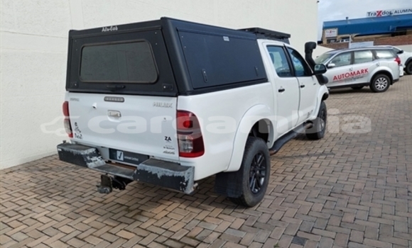 Buy Used Toyota Hilux White Car in Banjul in Banjul Buy Used Toyota Hilux White Car in Banjul in Banjul