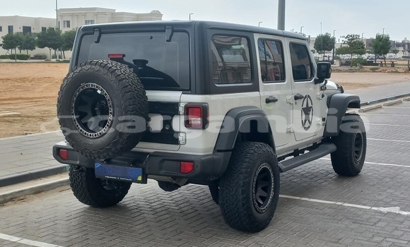 Buy Used Jeep Wrangler White Car in Banjul in Banjul Buy Used Jeep Wrangler White Car in Banjul in Banjul
