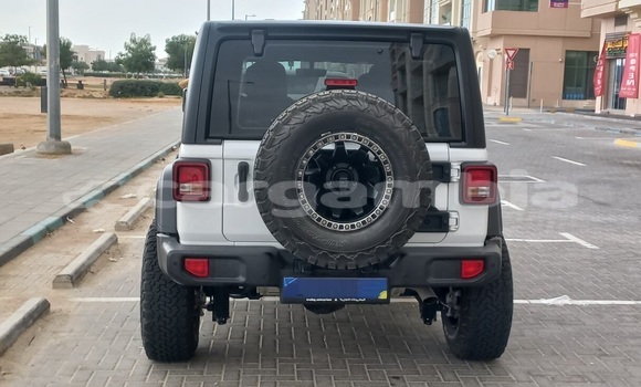Buy Used Jeep Wrangler White Car in Banjul in Banjul Buy Used Jeep Wrangler White Car in Banjul in Banjul