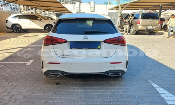 Buy Used Mercedes-Benz A200 White Car in Banjul in Banjul Buy Used Mercedes-Benz A200 White Car in Banjul in Banjul