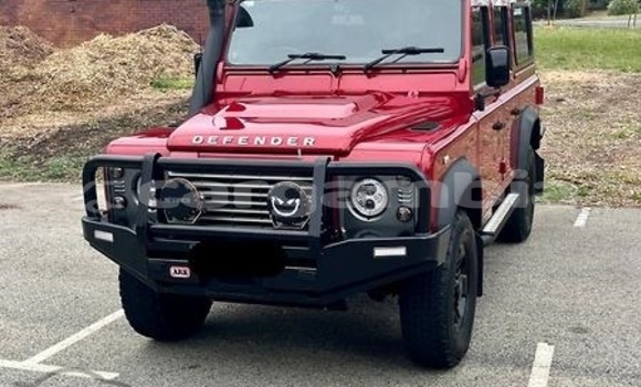 Buy Used Land Rover Defender Red Car in Banjul in Banjul Buy Used Land Rover Defender Red Car in Banjul in Banjul