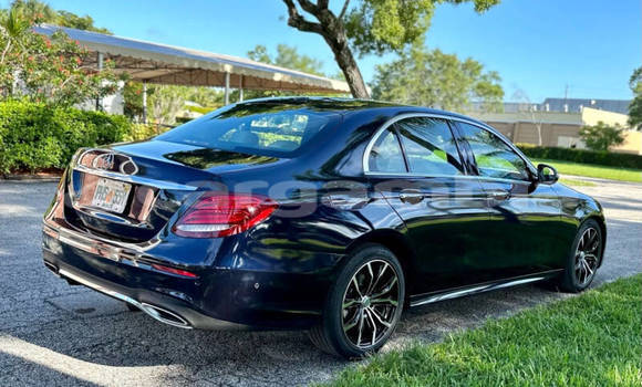 Buy Used Mercedes-Benz E-Classe Blue Car in Banjul in Banjul Buy Used Mercedes-Benz E-Classe Blue Car in Banjul in Banjul