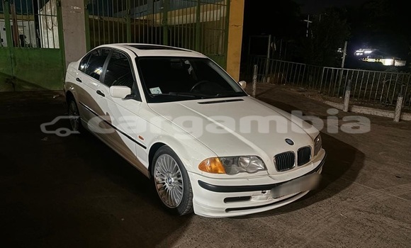 Buy Import BMW 315 White Car in Banjul in Banjul Buy Import BMW 315 White Car in Banjul in Banjul