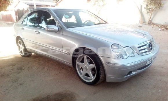 Buy Import Mercedes-Benz C250 coupe Silver Car in Bakau in Kanifing Buy Import Mercedes-Benz C250 coupe Silver Car in Bakau in Kanifing