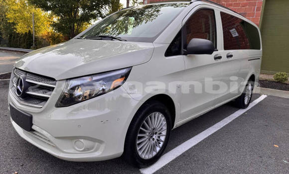 Buy Used Mercedes-Benz Vito White Car in Banjul in Banjul Buy Used Mercedes-Benz Vito White Car in Banjul in Banjul