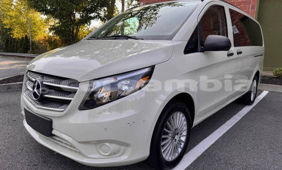 Buy Used Mercedes-Benz Vito White Car in Banjul in Banjul Buy Used Mercedes-Benz Vito White Car in Banjul in Banjul