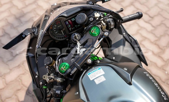 Acheter Occasion Moto Kawasaki Ninja Noir à Banjul, Banjul Acheter Occasion Moto Kawasaki Ninja Noir à Banjul, Banjul