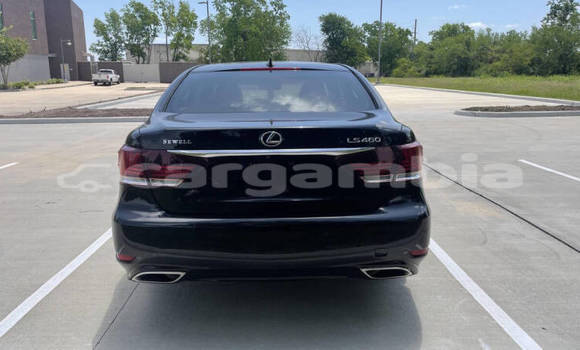 Buy Used Lexus LS Blue Car in Banjul in Banjul Buy Used Lexus LS Blue Car in Banjul in Banjul