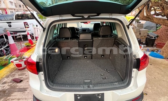 Buy Import Volkswagen Tiguan White Car in Bakau in Kanifing Buy Import Volkswagen Tiguan White Car in Bakau in Kanifing