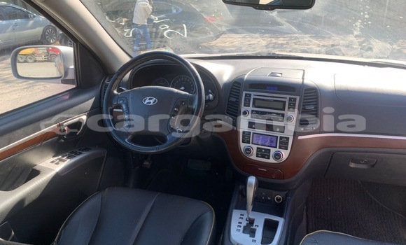 Buy Import Hyundai Santa Fe Silver Car in Bakau in Kanifing Buy Import Hyundai Santa Fe Silver Car in Bakau in Kanifing