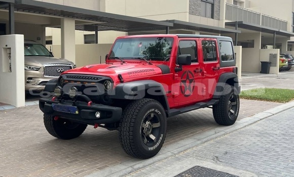 اشتري مستعمل Jeep Wrangler Red سيارة في Banjul في Banjul