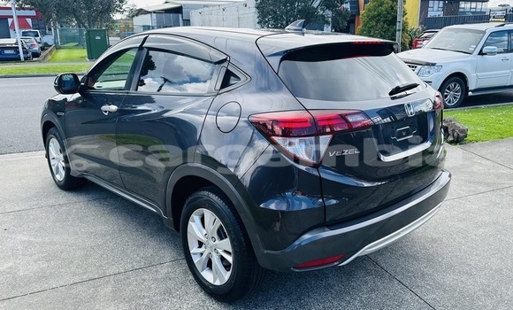 Buy Used Honda Vezel Black Car in Banjul in Banjul Buy Used Honda Vezel Black Car in Banjul in Banjul