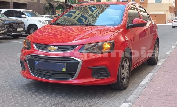 اشتري مستعمل Chevrolet Aveo Red سيارة في Banjul في Banjul