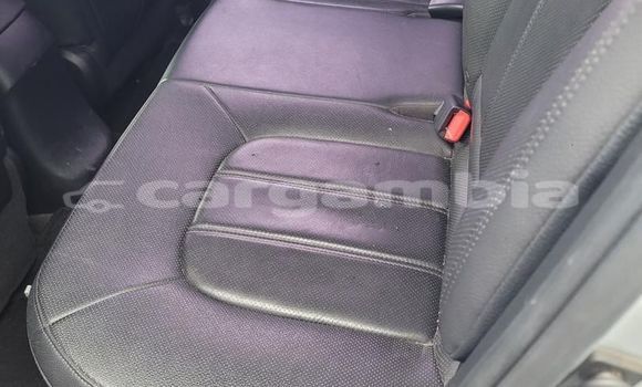 Buy Import Hyundai Tucson White Car in Bakau in Kanifing Buy Import Hyundai Tucson White Car in Bakau in Kanifing