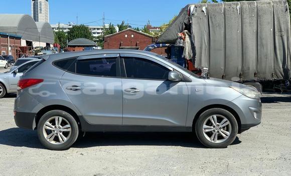 Buy Import Hyundai Tucson Silver Car in Banjul in Banjul Buy Import Hyundai Tucson Silver Car in Banjul in Banjul