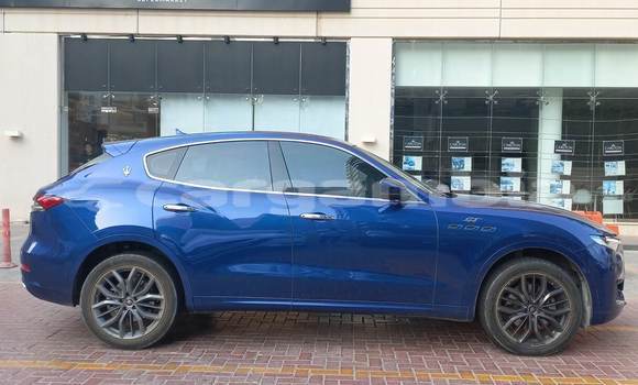 Buy Used Maserati Levante Blue Car in Banjul in Banjul Buy Used Maserati Levante Blue Car in Banjul in Banjul