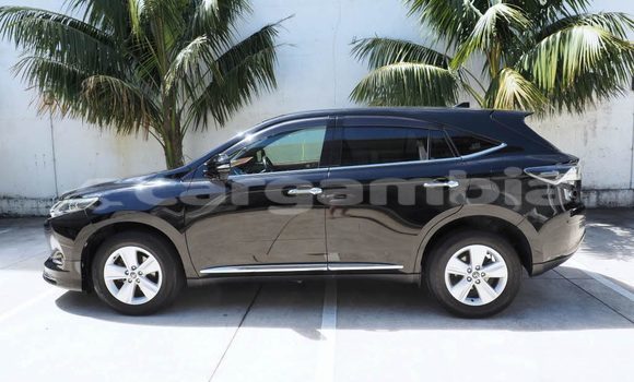 Buy Used Toyota Harrier Black Car in Banjul in Banjul Buy Used Toyota Harrier Black Car in Banjul in Banjul