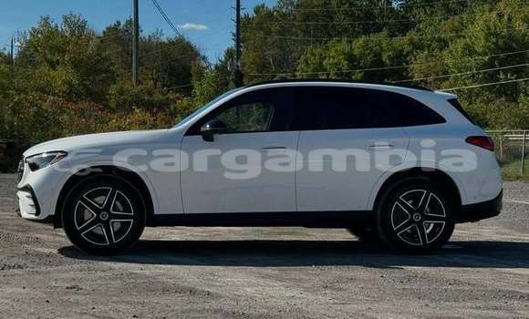 Dieundeu Occasion Mercedes‒Benz GL–Class White Auto in Banjul in Banjul Dieundeu Occasion Mercedes‒Benz GL–Class White Auto in Banjul in Banjul