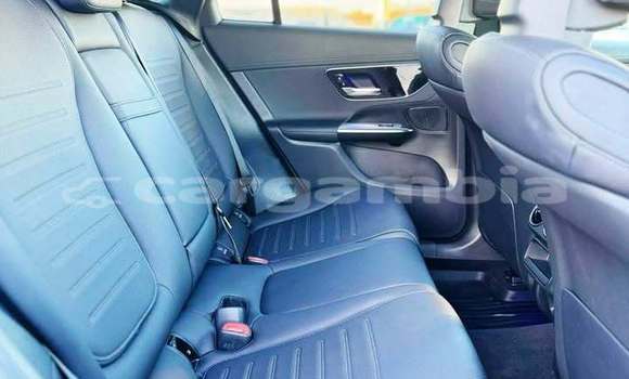 Dieundeu Occasion Mercedes‒Benz GL–Class White Auto in Banjul in Banjul Dieundeu Occasion Mercedes‒Benz GL–Class White Auto in Banjul in Banjul
