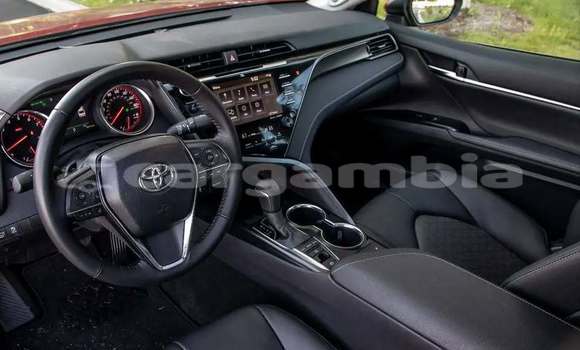 Dieundeu Occasion Toyota Camry White Auto in Banjul in Banjul Dieundeu Occasion Toyota Camry White Auto in Banjul in Banjul