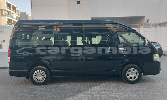 Buy Used Toyota Hiace Black Car in Banjul in Banjul Buy Used Toyota Hiace Black Car in Banjul in Banjul