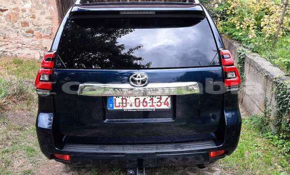 Buy Used Toyota Land Cruiser Black Car in Banjul in Banjul Buy Used Toyota Land Cruiser Black Car in Banjul in Banjul