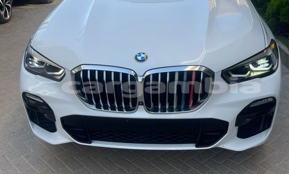 Dieundeu Beess BMW X5 White Auto in Serekunda in Kanifing Dieundeu Beess BMW X5 White Auto in Serekunda in Kanifing
