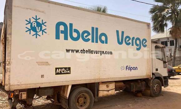 اشتري مستعمل Iveco Cargo White شاحنة في Banjul في Banjul اشتري مستعمل Iveco Cargo White شاحنة في Banjul في Banjul